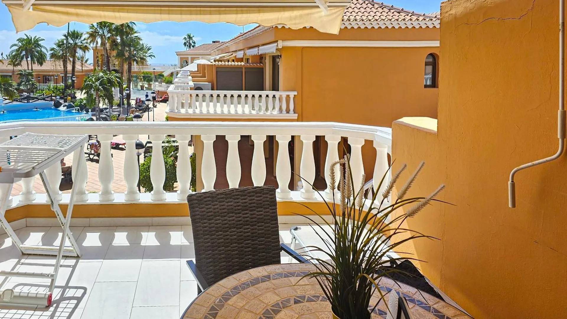 Beach Front Apartments Las Americas 플라야데라스아메리카스 0*,  스페인
