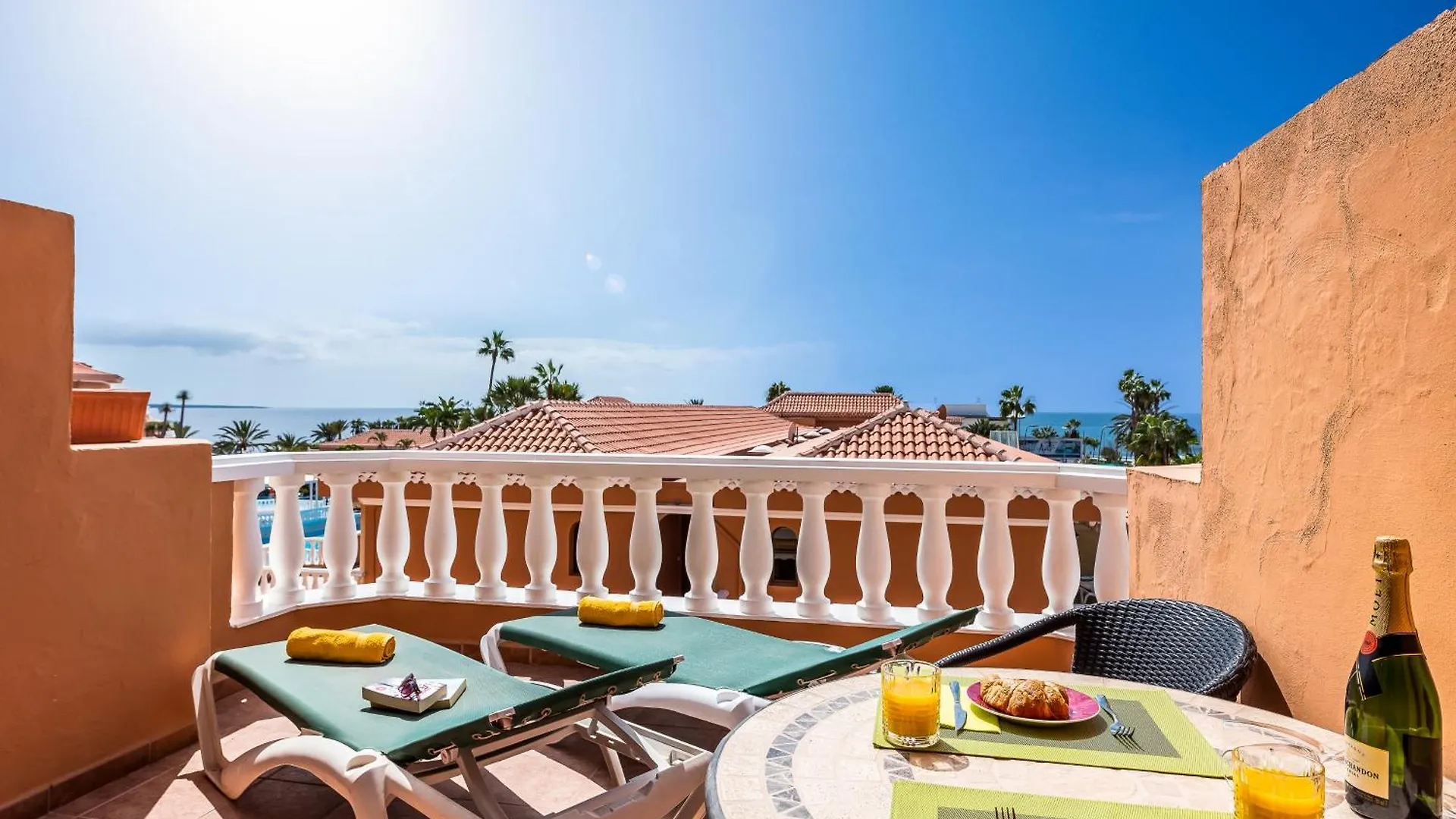 Beach Front Apartments Las Americas プラヤ・デ・ラス・アメリカス