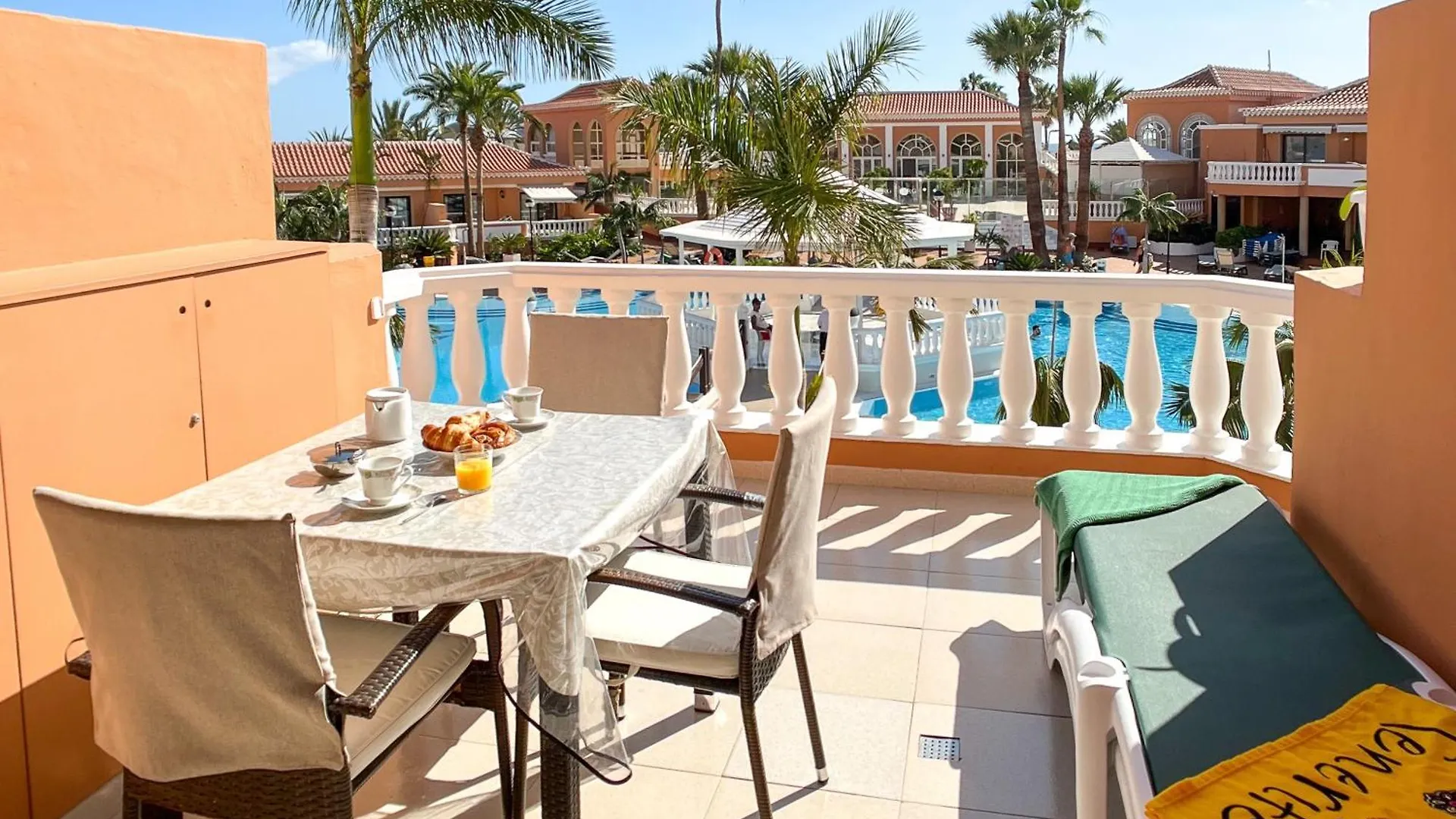 Beach Front Apartments Las Americas 플라야데라스아메리카스